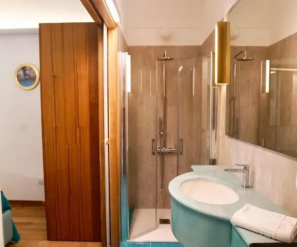 Grotta Luxury By Caprirooms * Capri