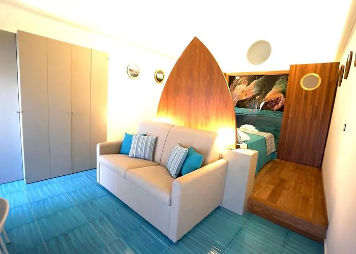 Lägenhet Grotta Luxury By Caprirooms *