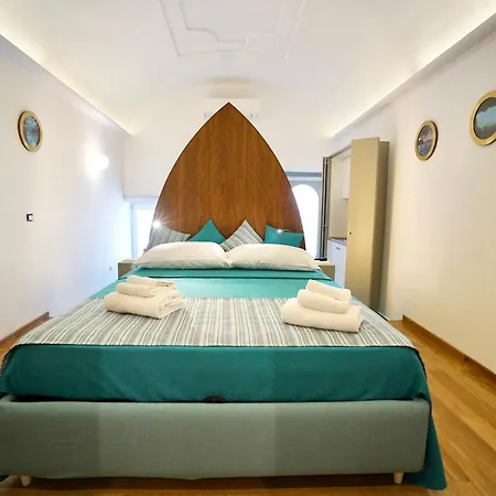 Apartment Grotta Luxury By Caprirooms *