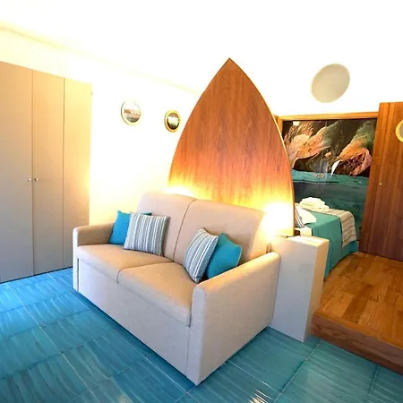 Apartment Grotta Luxury By Caprirooms *